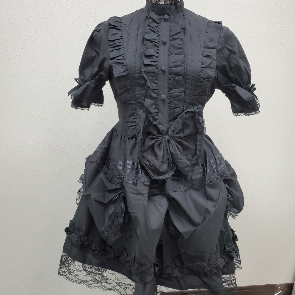 NWOT Maid Costume Womens Size M